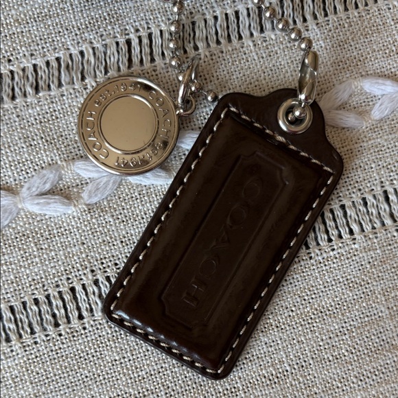 Coach Rare Vintage Horse and Carriage Signature Shoulder Bag LIKE NEW!! - Picture 9 of 13